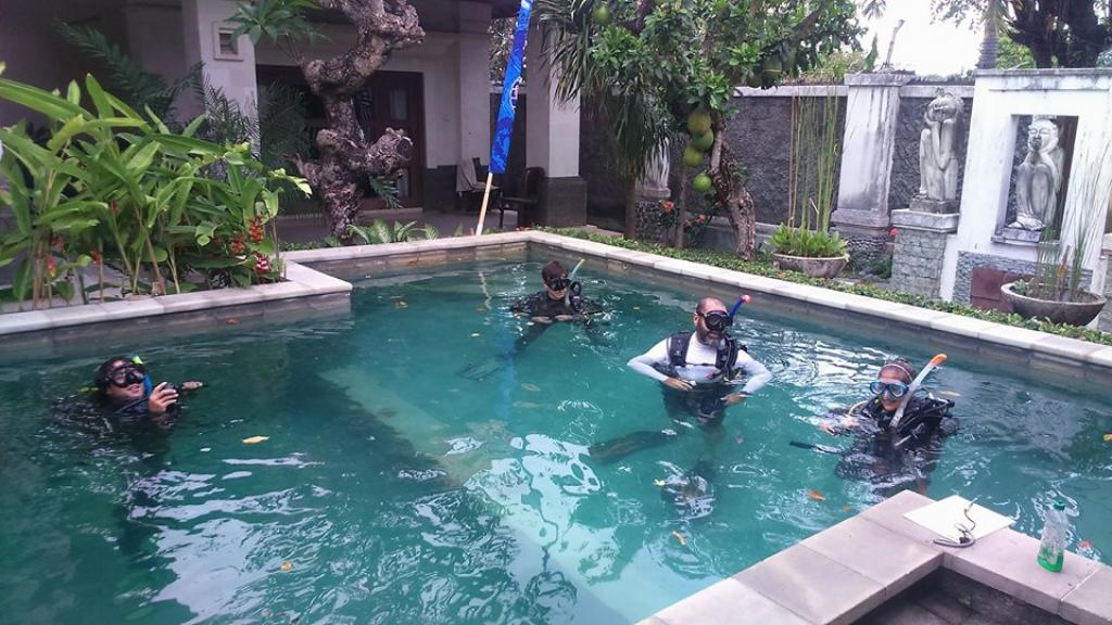 PADI Dive Instructor Course Bali, Indonesia